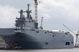Nhật Bản lo ngại về việc Pháp bán tàu chiến Mistral cho Nga 