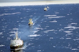 Nga đưa máy bay, tàu chiến lập 14 chốt nhằm bảo vệ Bắc Cực