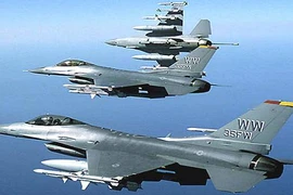 Pakistan mua 13 máy bay chiến đấu F-16 cũ của Jordan