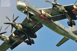 1000 xe bọc thép, 130 máy bay Nga chuyển trạng thái sẵn sàng chiến đấu