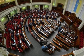 Bầu cử Quốc hội Ukraine: Đảng ghét Nga, chống ly khai mạnh nhất sẽ thắng