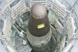 Mỹ chống lưng để Nhật phát triển vũ khí hạt nhân áp chế Trung Quốc?