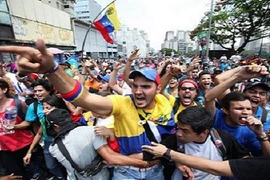 Tình báo Venezuela bắt giữ hàng loạt thị trưởng đối lập