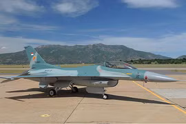 Indonesia tiếp nhận 3 chiếc máy bay chiến đấu F-16C/D đầu tiên từ Mỹ