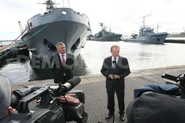 Ba Lan đặt mua 3 tàu quét mìn và 1 tàu tuần tra mới