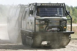 Quân đội Nga mua số lượng lớn xe địa hình bánh xích mới