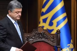 Một ngày mất 2 máy bay quân sự, TT Ukraine triệu họp an ninh khẩn cấp