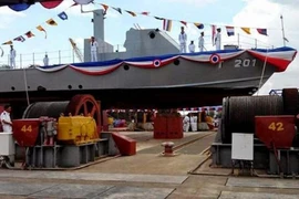 Hải quân Myanmar biên chế chiếc tàu ngư lôi nội địa đầu tiên