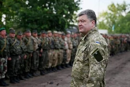 Tổng thống Ukraine tuyên bố thay đổi chiến thuật quân sự tại miền Đông 