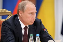 Tổng thống Nga kêu gọi Ukraine ngừng hoạt động quân sự ở miền đông