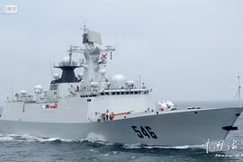 Tàu chiến Nga, Trung cùng hộ tống chở vũ khí hóa học khỏi Syria