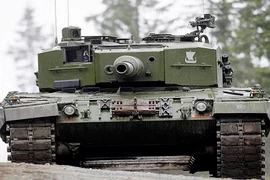 Na Uy triển khai tiểu đoàn xe tăng tới biên giới Latvia-Nga