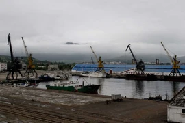 Trung Quốc xây dựng "cứ điểm đầu cầu" trên biển Nhật Bản