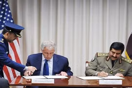 Mỹ và Qatar ký thỏa thuận vũ khí khổng lồ trị giá 11 tỷ USD