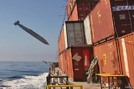 Mỹ tiếp tục phóng thành công siêu tên lửa AGM-154 JSOW