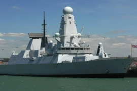 Anh biên chế tàu siêu khu trục hạm Type 45 cuối cùng
