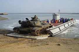 Hải quân Australia nhận 4 tàu đổ bộ cao tốc LCM-1E từ Tây Ban Nha 