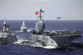 Trung Quốc ráo riết đóng tàu sân bay nuôi mộng bá chủ