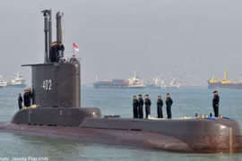 Indonesia xây dựng căn cứ tàu ngầm cực lớn