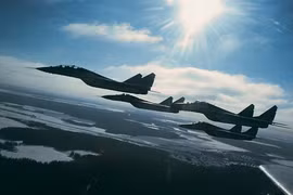 Vì sao Saudi Arabia và UAE “trả hộ” Ai Cập 2 tỷ USD mua vũ khí Nga?