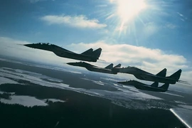 Vì sao Saudi Arabia và UAE “trả hộ” Ai Cập 2 tỷ USD mua vũ khí Nga?