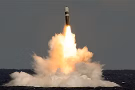 Anh công bố ngân sách mua sắm quốc phòng "khủng": 272 tỷ USD