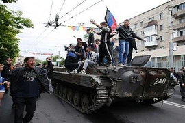 Ly khai Ukraine: Donbass độc lập, cần gì quyền tự trị của Kiev?