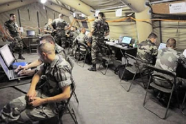 Pháp chi 2 tỷ USD cho phòng thủ mạng