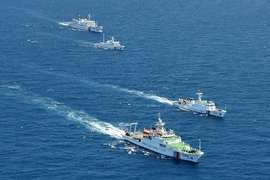 Trung Quốc điều 3 tàu hải cảnh xâm nhập Senkaku/ Điếu Ngư