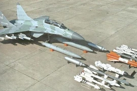 Mỹ cay đắng nhìn Nga "cuỗm" 2 tỷ USD vũ khí trước mắt