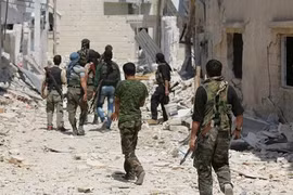 Vừa lo diệt IS, Mỹ sắp đối mặt với “đứa con” mới của Al-Qaeda