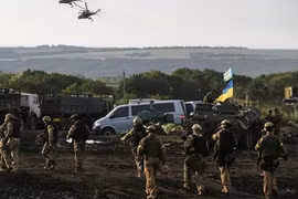 Ukraine dồn lực phong tỏa Donetsk và Lugansk, chuẩn bị chiến sự cả mùa đông