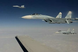 Máy bay chiến đấu Nga tiếp tục diễn tập quy mô lớn giáp Ukraine