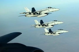 Mỹ-NATO ném bom IS, Syria “tranh thủ” giải phóng 2 thành phố chiến lược