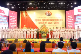 Xứng đáng là Công an Thủ đô anh hùng của dân tộc Việt Nam anh hùng