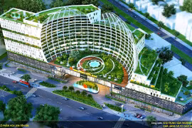 Tôn Hoa Sen lấn sân sang dịch vụ, khách sạn