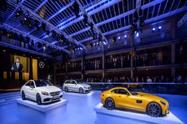 Mãn nhãn ngắm dàn xe Mercedes-AMG động cơ khủng