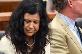 Nhận án tù chung thân vì giết bạn trai bằng giầy cao gót 