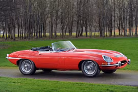 "Xế" cũ của Sir Elton John được bán với giá 130 nghìn USD