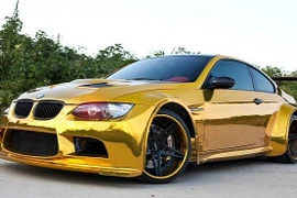 Đại gia Trung Quốc "độ" BMW bằng vàng ròng