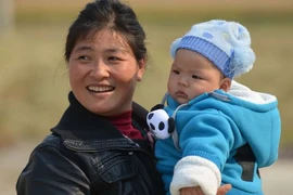 Trung Quốc chính thức nới lỏng quy định một con