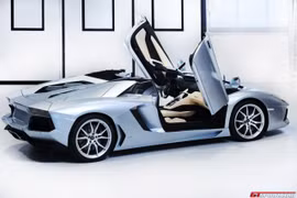 Mua căn hộ được tặng siêu xe Lamborghini Aventador Roadster 