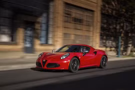 Mãn nhãn với vẻ đẹp của Alfa Romeo 4C 2015