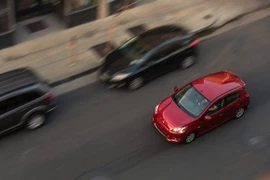 Mitsubishi Mirage 2014 có giá chưa đến 13.000 USD