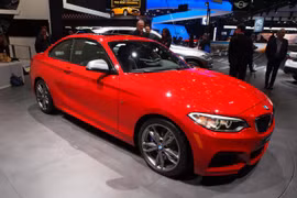 BMW M235i xuất hiện đầy ấn tượng ở Detroit Motor Show 