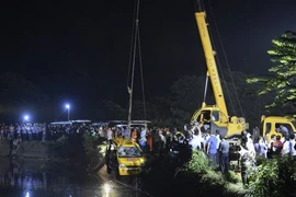 Trung Quốc: Xe buýt trường mẫu giáo gặp nạn, 11 người thiệt mạng