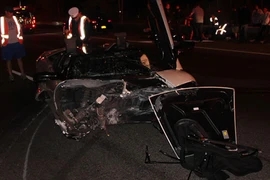 Siêu xe Lamborghini "nát bét" sau vụ tai nạn kinh hoàng