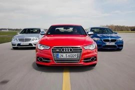 BMW, Audi và Mercedes ganh đua khốc liệt trong phân khúc xe sang 