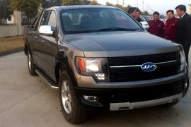 Trung Quốc: Gần 10 nghìn USD cho một biển số xe mới