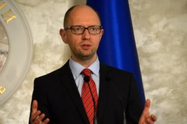 Ukraine sẵn sàng "ăn miếng trả miếng" với lệnh cấm vận kinh tế từ Nga